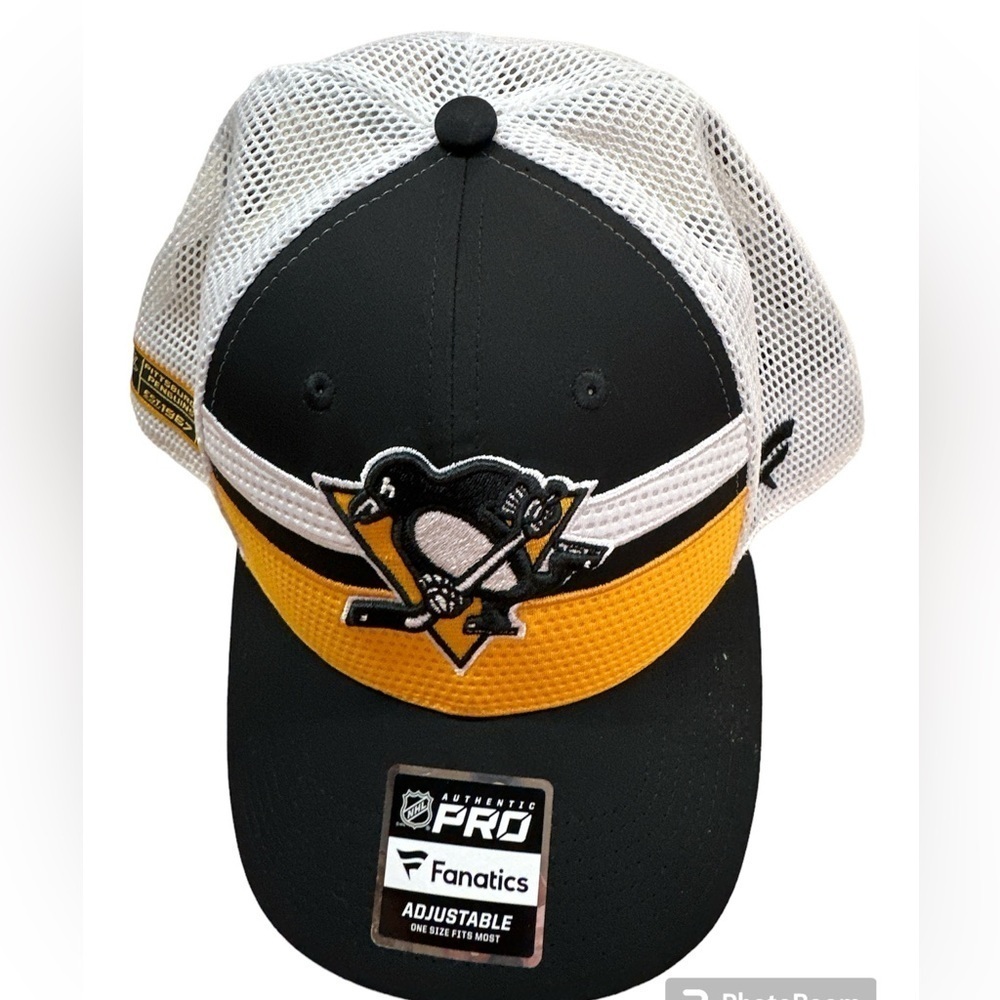 Pittsburgh Penguins NHL Penguins Authentic Pro Adjustable SnapBack Cap S/M NWT